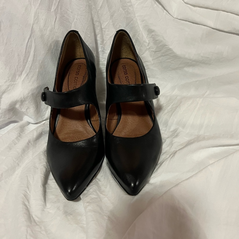 Vintage Black Leather Heels